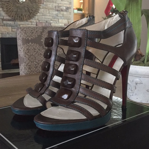Beautiful Cesare Paciotti gladiator heels - Picture 2 of 4